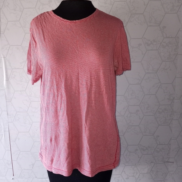 H&M red and white striped scoop neck short sleeve t-shirt - Picture 5 of 10